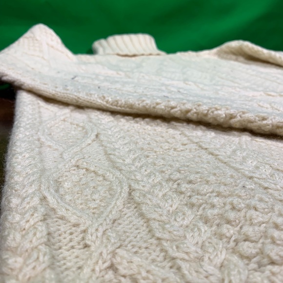 🔥J CREW Wool Fisherman🔥Style Turtleneck - Picture 2 of 6